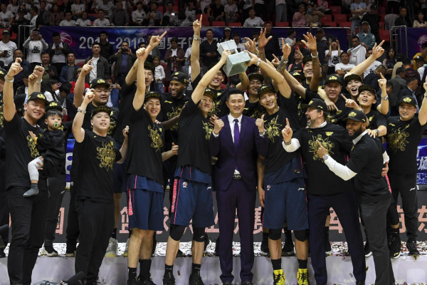 CBA冠军次数最多的球队是哪支? CBA冠军次数最多的球队是哪支?