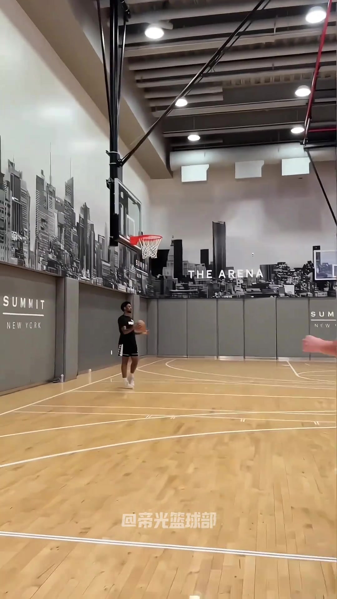 克莱纽约三分特训大家觉得出手姿势怎么样